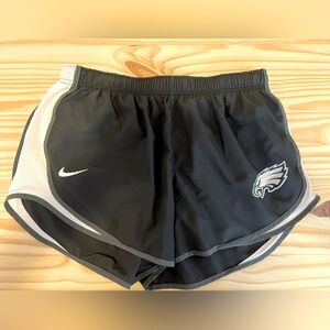Women’s Nike Philadelphia Eagles Tempo Shorts Black XL